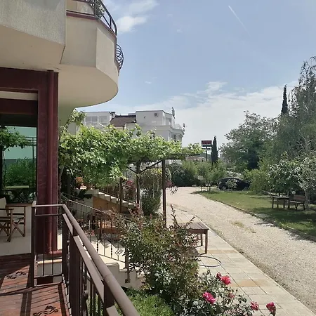 St. George Pensionat Sveti Vlas
